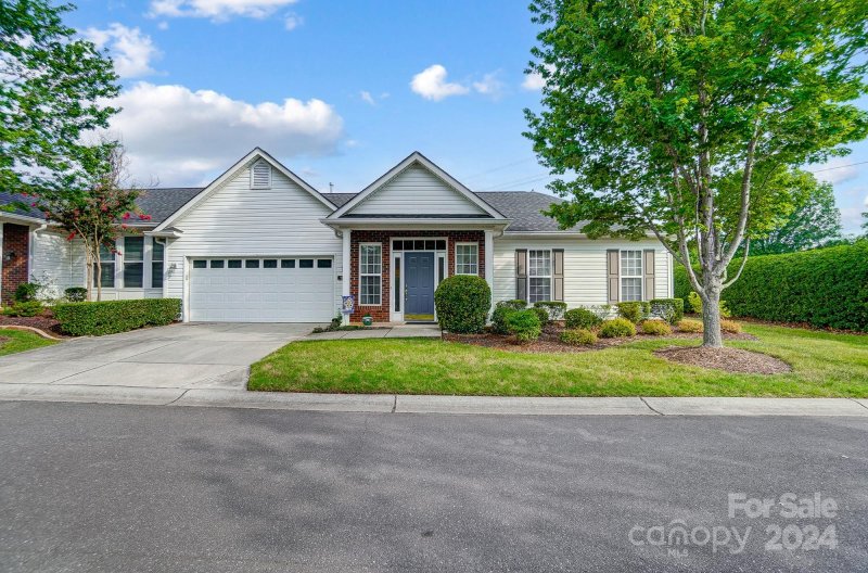 Property image 5 at 9209 Duckhorn Drive, Charlotte, NC 28277