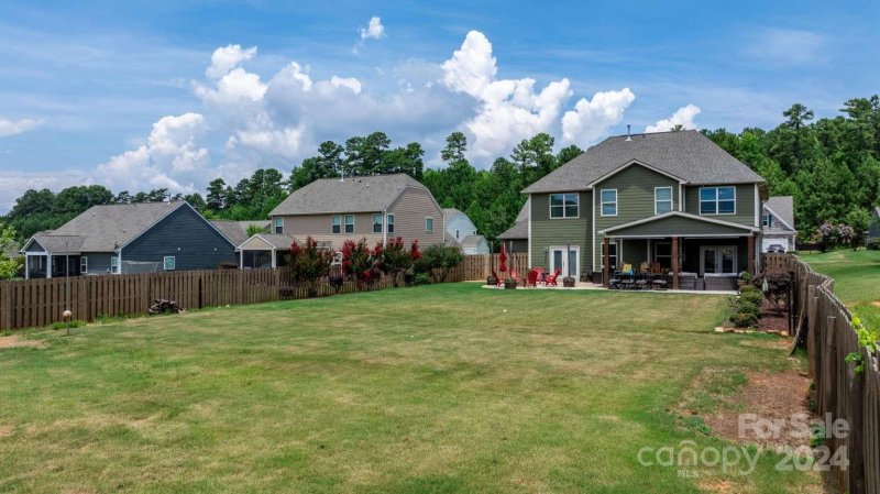 Property image 3 at 5798 Mcclintock Drive, Denver, NC 28037