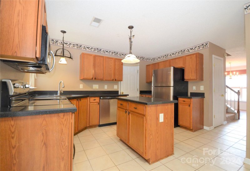 Property image 5 at 7926 Trotter Road, Charlotte, NC 28216