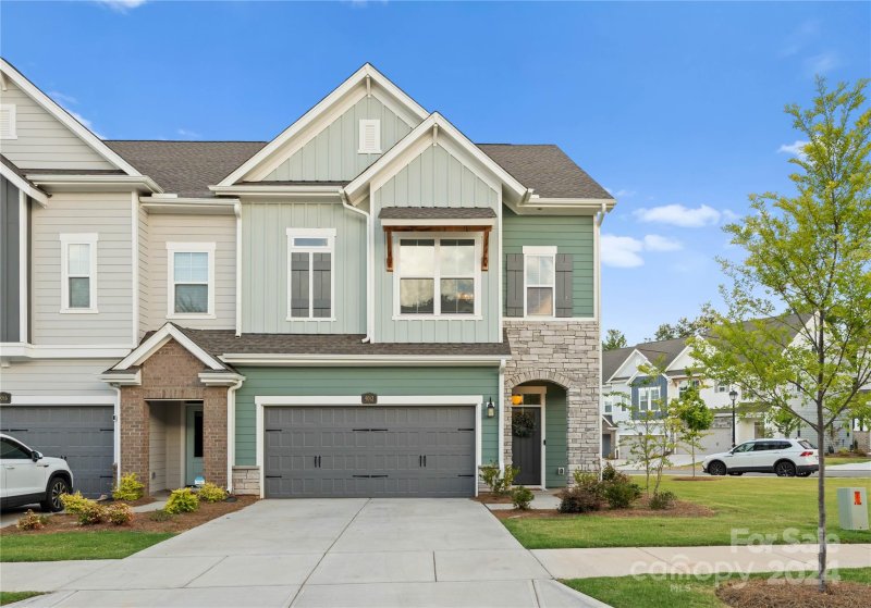 9012 Charles Francis Lane