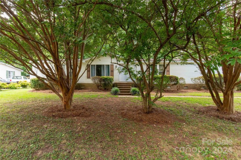 Property image 2 at 1062 Sentinal Oaks Drive, Clover, SC 29710
