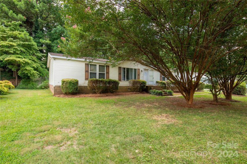 Property image 3 at 1062 Sentinal Oaks Drive, Clover, SC 29710