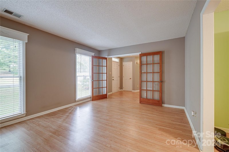 Property image 4 at 7305 Glen Brook Lane, Charlotte, NC 28269