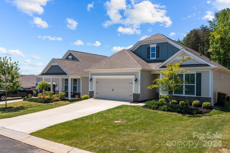 Property image 2 at 4462 Streamside Road, Denver, NC 28037