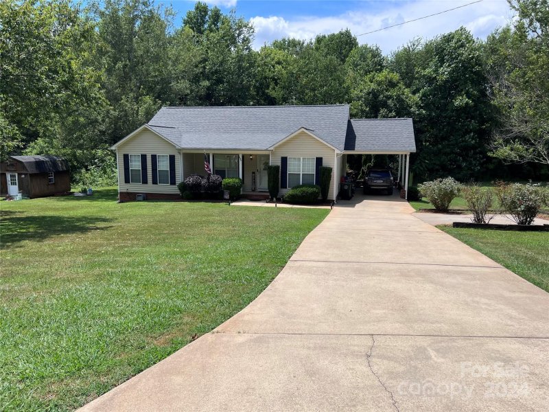 Property image 3 at 305 Delview Drive, Cherryville, NC 28021