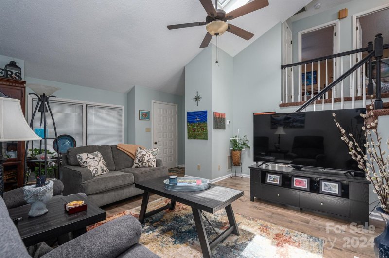 Property image 4 at 510 6th Street Circle, Conover, NC 28613