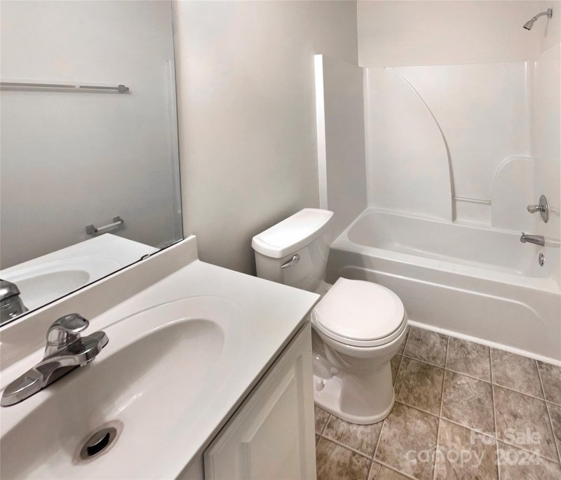 Property image 5 at 5616 Katherine Court, Dallas, NC 28034