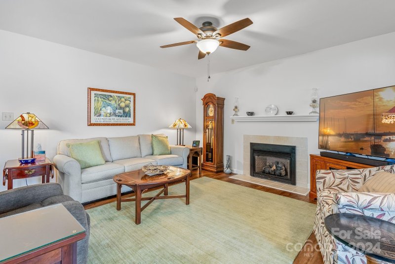 Property image 3 at 1803 Hyde Park Drive, Asheville, NC 28806