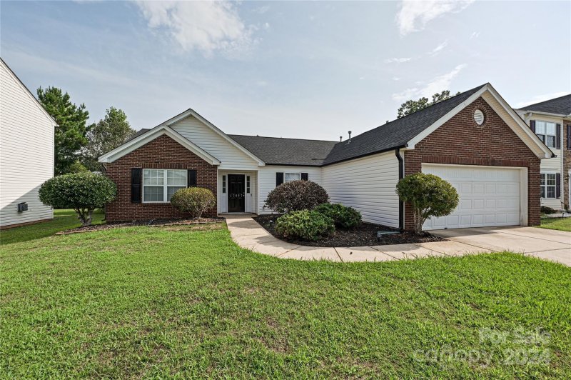 12007 Chantress Lane