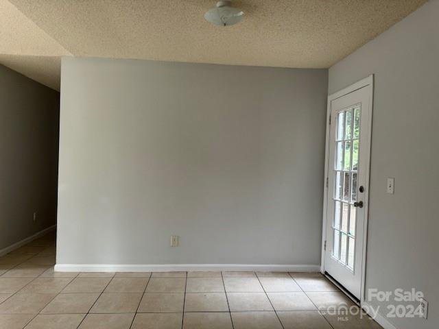 Property image 4 at 6831 Flaxseed Lane, Charlotte, NC 28216