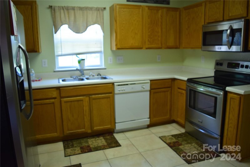 Property image 5 at 548 Stillgreen Lane, Charlotte, NC 28214