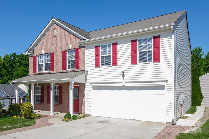 Property image 4 at 7848 Rabbits Foot Lane, Charlotte, NC 28217