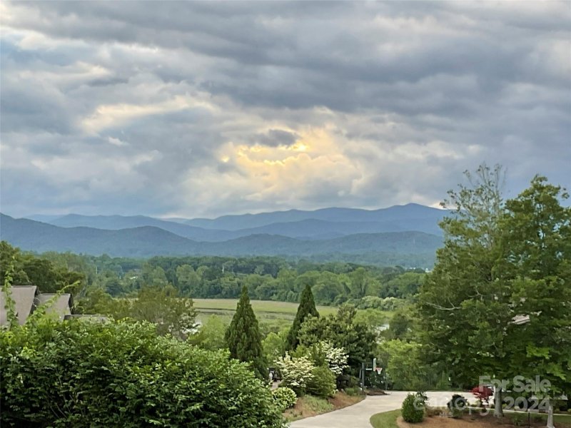 Property image 3 at 178 Majestic View Court, Hendersonville, NC 28791