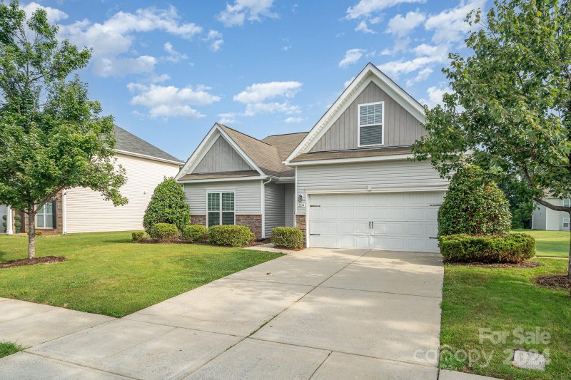 Property image 2 at 2214 Kingstree Drive, Monroe, NC 28112