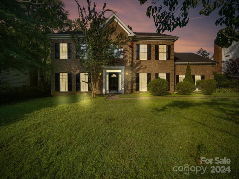 Property image 2 at 12406 Bentcreek Lane, Matthews, NC 28105