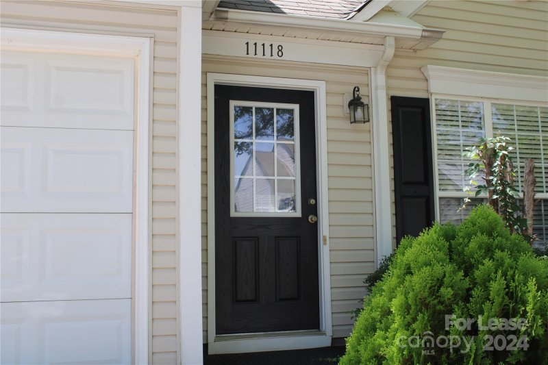 Property image 4 at 11118 Cypress View Drive, Charlotte, NC 28262