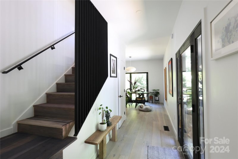 Property image 5 at 316 Westover Drive, Asheville, NC 28801