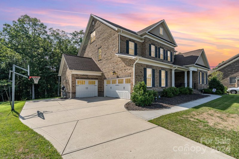 Property image 2 at 1402 Smoketree Court, Waxhaw, NC 28173