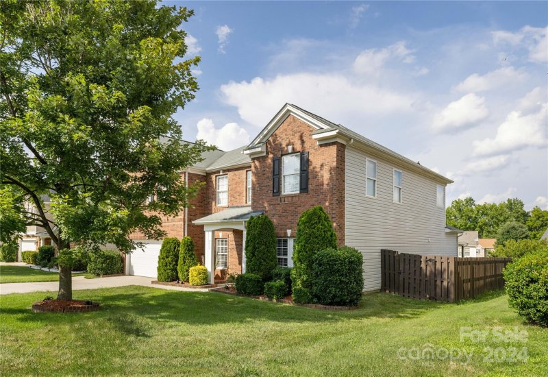 Property image 3 at 7615 Kuck Road, Mint Hill, NC 28227