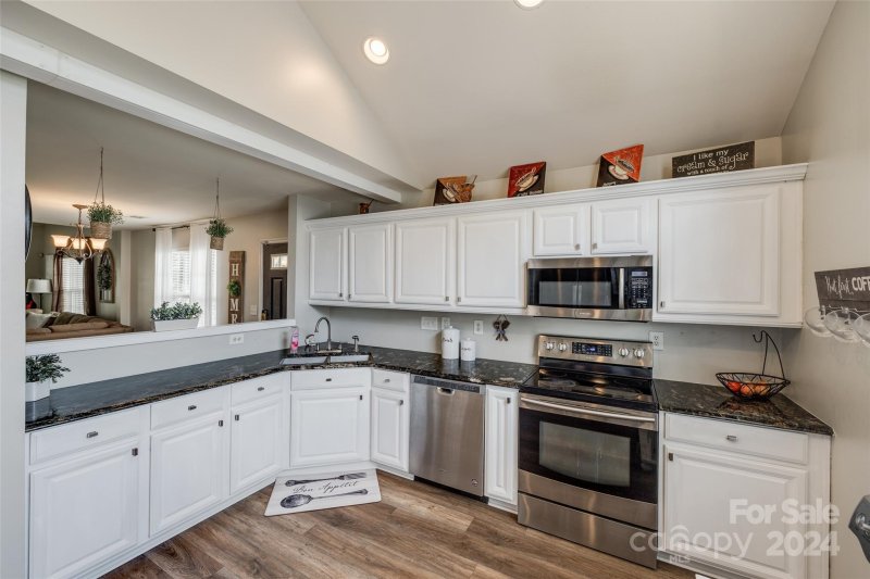 Property image 5 at 1424 Walnut Hill Drive, Rock Hill, SC 29732