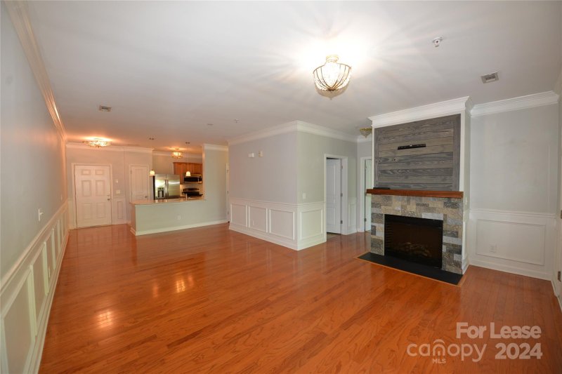 Property image 3 at 18801 Oakhurst Boulevard, Cornelius, NC 28031