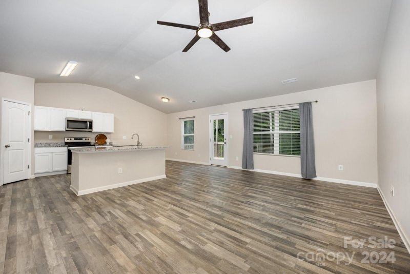 Property image 4 at 1325 Amberlight Drive, Salisbury, NC 28144