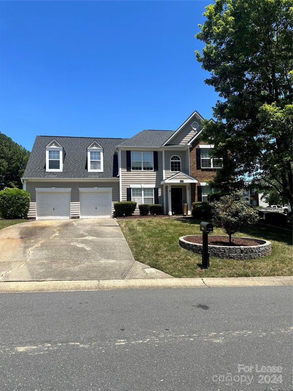 11400 Fox Hill Drive