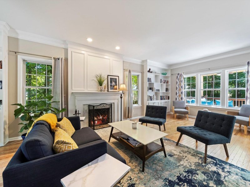 Property image 5 at 111 Montrose Drive, Mooresville, NC 28115