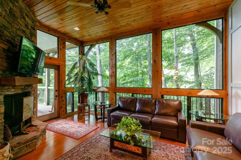 Property image 2 of 47 Creekside Way in Mountain Air, Burnsville, NC 28714