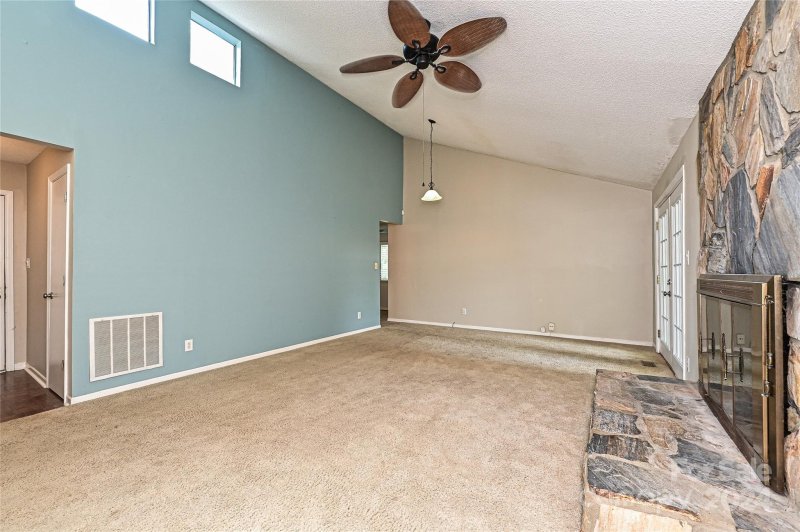 Property image 4 at 8225 Park Vista Circle, Charlotte, NC 28226