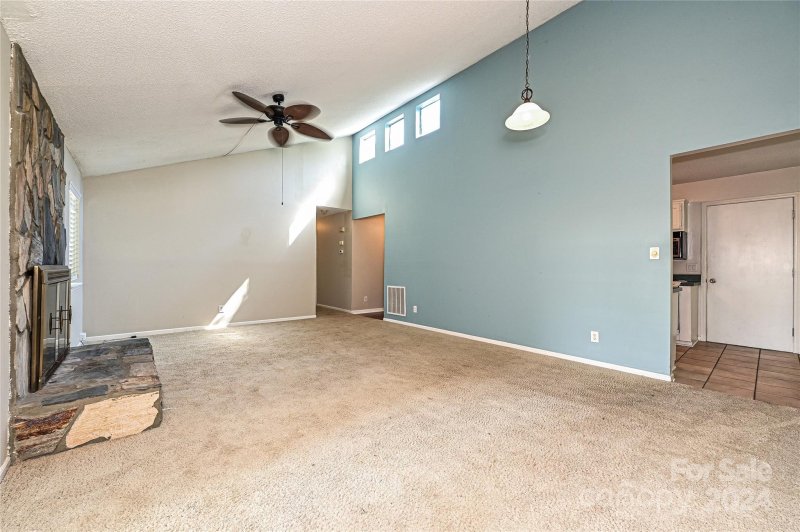 Property image 5 at 8225 Park Vista Circle, Charlotte, NC 28226