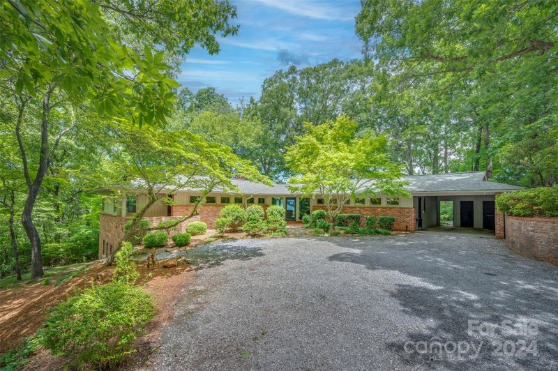 Property image 4 at 187 Dug Hill Trail, Tryon, NC 28782