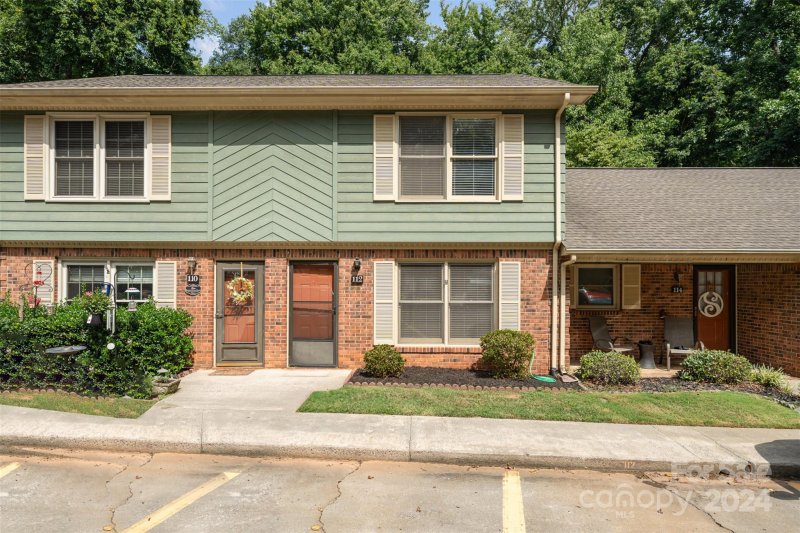 Property image 2 at 112 Ashbrook Drive, Fort Mill, SC 29715
