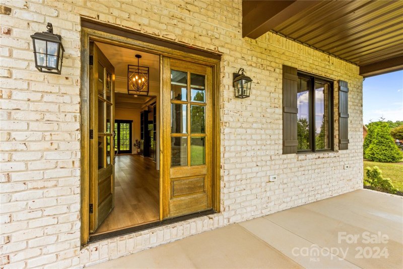 Property image 3 at 534 Fort Dobbs Road, Statesville, NC 28625