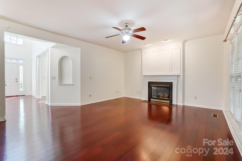 Property image 4 at 9530 Mitchell Glen Drive, Charlotte, NC 28277