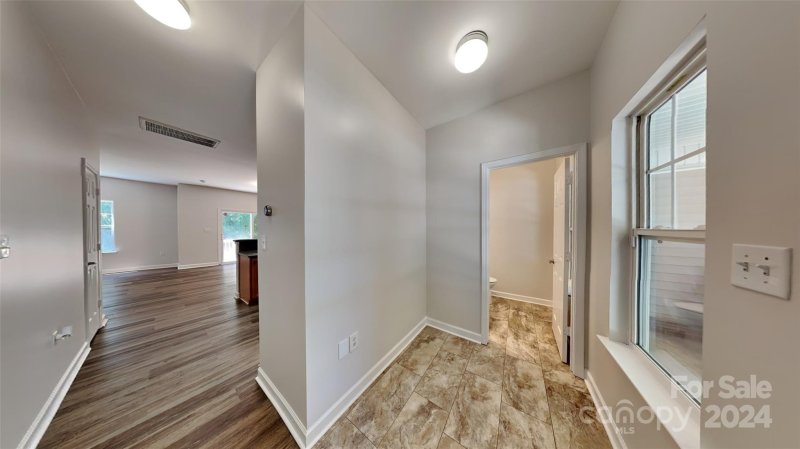 Property image 2 at 413 Doughton Lane, Charlotte, NC 28217