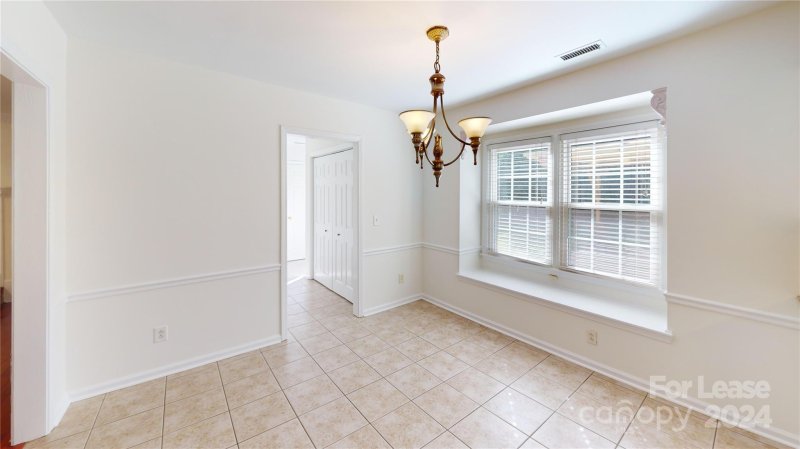 Property image 4 at 240 Walnut Point Drive, Matthews, NC 28105