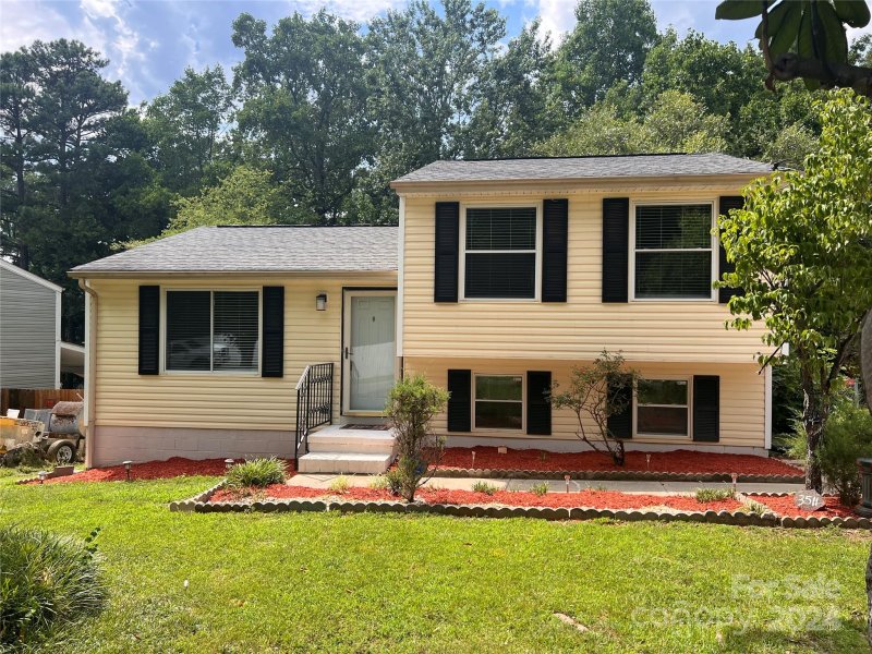 Property image 3 at 3511 Winchelsea Drive, Charlotte, NC 28212