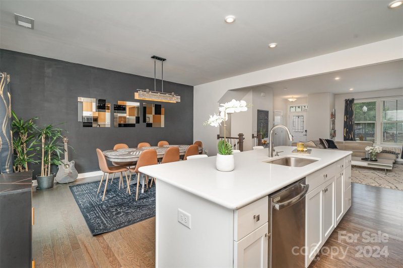 Property image 5 at 2033 Birchside Drive, Charlotte, NC 28205