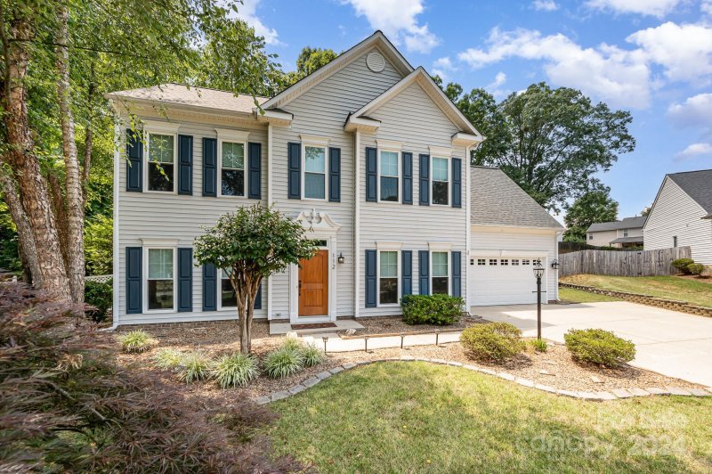 Property image 3 at 112 Banterling Court, Mooresville, NC 28115