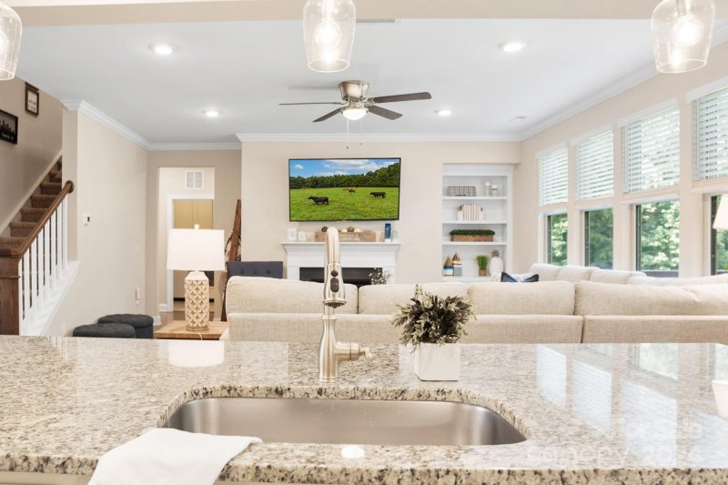 Property image 4 at 174 Rain Shadow Drive, Mooresville, NC 28115