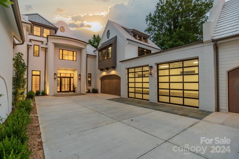 Property image 3 at 18000 Whispering Oaks Drive, Cornelius, NC 28031