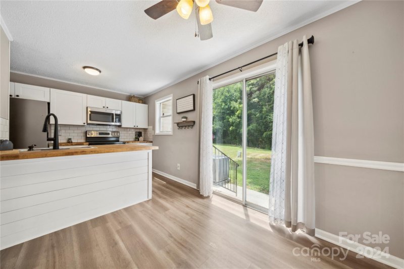 Property image 4 at 1056 Surry Lane, Gastonia, NC 28054