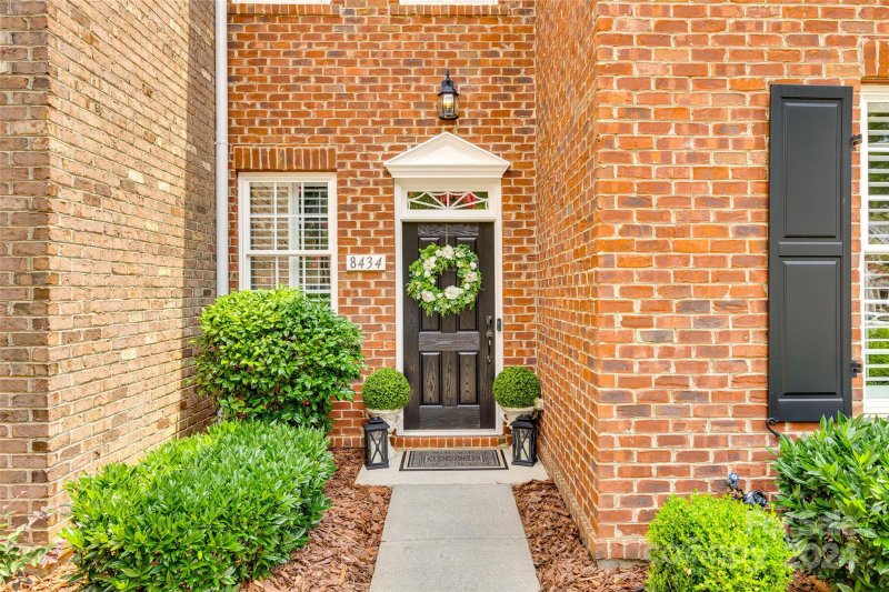 Property image 3 at 8434 Indigo Row, Charlotte, NC 28277