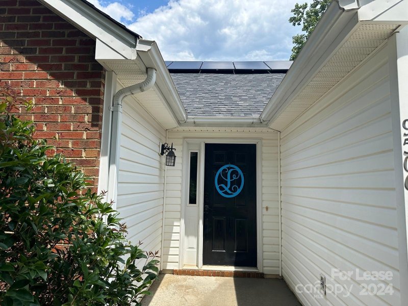 9506 Scotland Hall Court