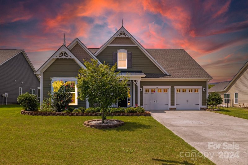 2640 Cherry Laurel Drive