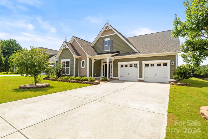 Property image 3 at 2640 Cherry Laurel Drive, Harrisburg, NC 28075