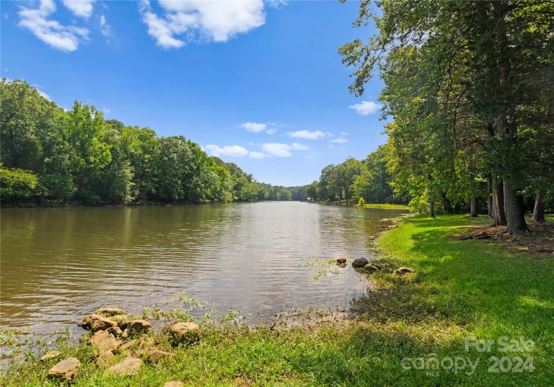 Property image 4 at 11216 Canoe Cove Lane, Huntersville, NC 28078