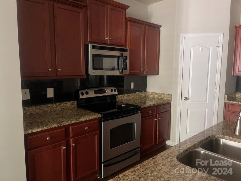 Property image 4 at 11224 Cedar Walk Lane, Charlotte, NC 28277