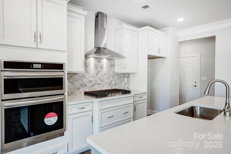 Property image 2 at 106 N Dunlavin Way, Mooresville, NC 28115